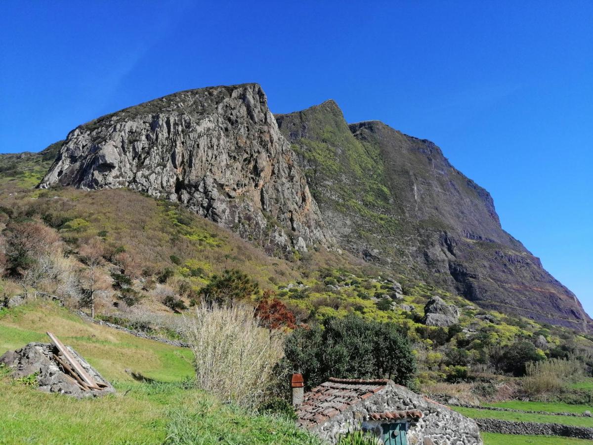 A Casa Do Ti Mendonca Villa Lajes das Flores Eksteriør bilde