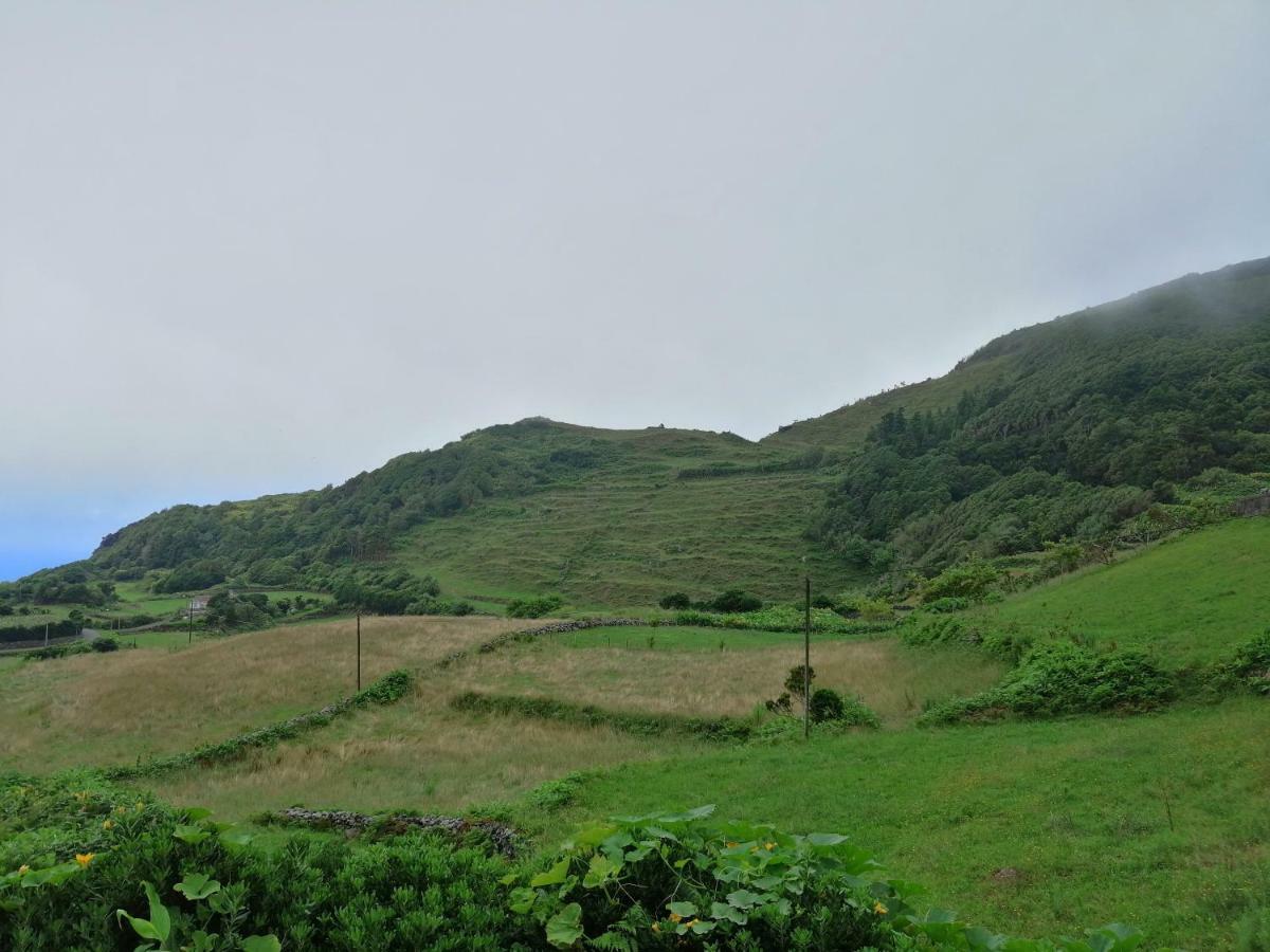 A Casa Do Ti Mendonca Villa Lajes das Flores Eksteriør bilde